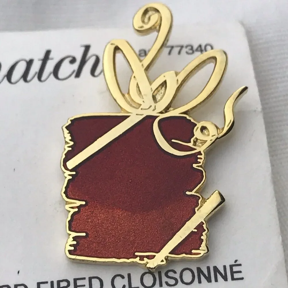 Present Cloisonne Gold Tone on Card Perfectmatch Vintage Pin Brooch Christmas